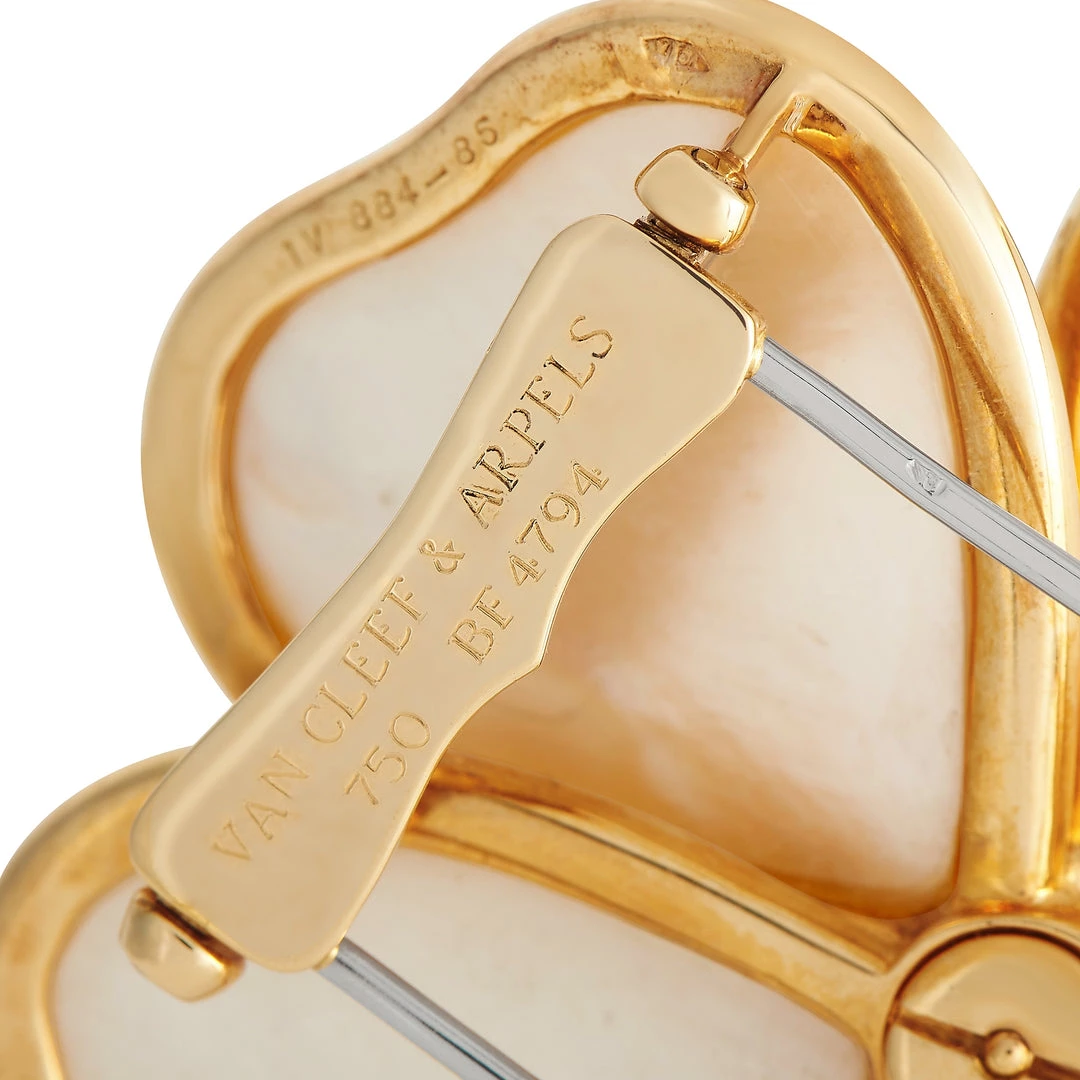 Budget ⭐ women Van Cleef & Arpels 18K Yellow Gold 0.60 ct Diamond and 👩 Mother of Pearl Clématite Brooch ⭐ - Image 3