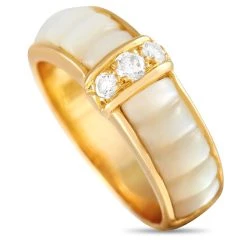 Budget 😀 women Van Cleef & Arpels 18K Yellow Gold 0.15 ct Diamond and 👩 Mother of Pearl Ring 💯