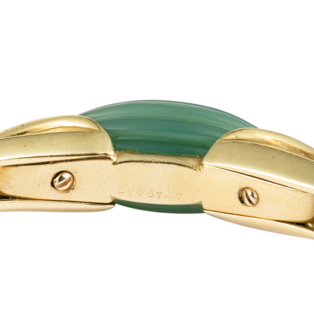 Cheapest 😍 women Van Cleef & Arpels Vintage 18K Yellow Gold Diamond and Jade Bangle Bracelet 🔥 - Image 4